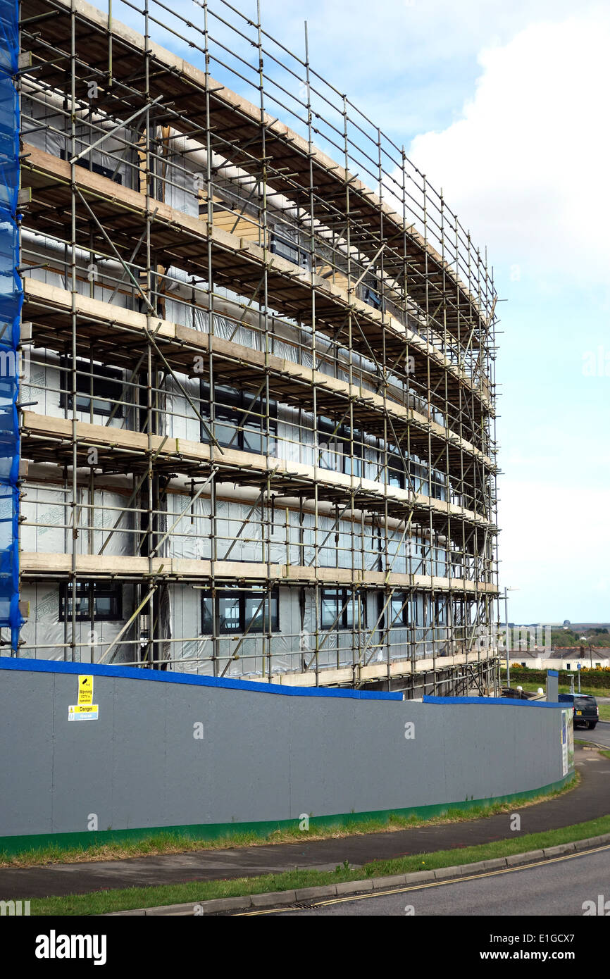 Nuevo bloque de oficinas en construcción en Redruth, Cornwall, Reino Unido Foto de stock