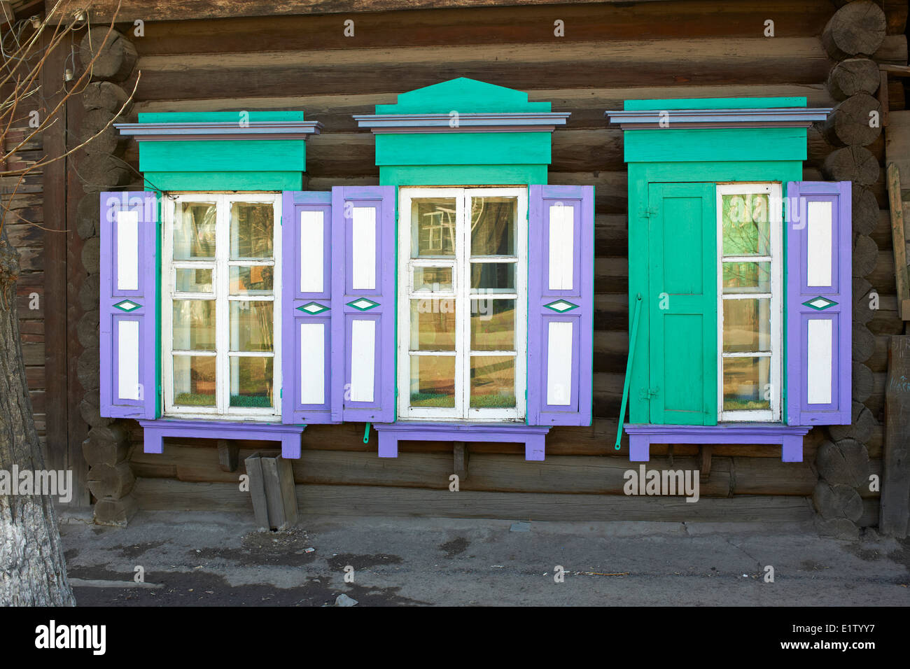 Rusia, Siberia, Irkutsk, arquitectura de madera Foto de stock