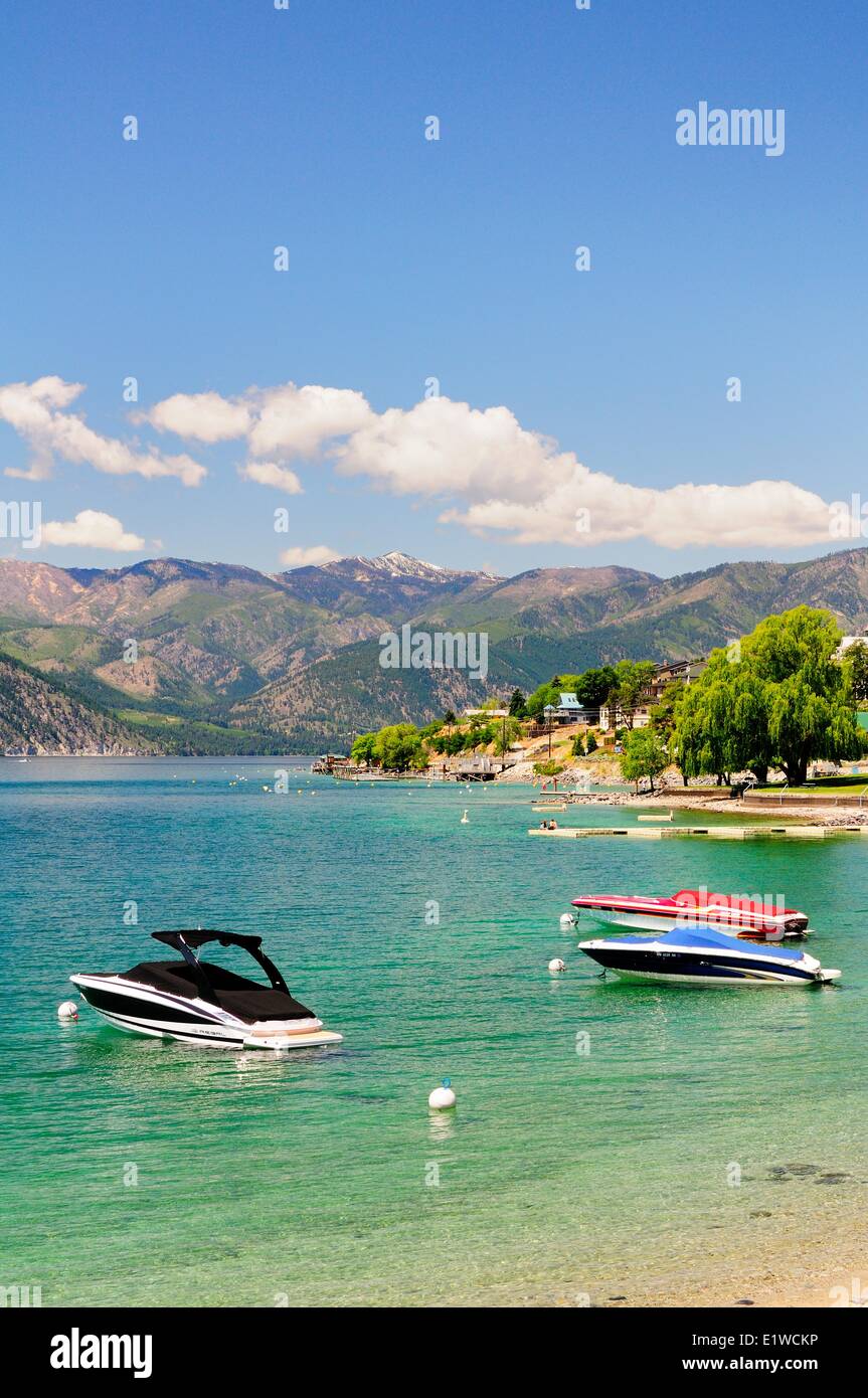 Las lanchas en el lago Chelan en el estado de Washington, EE.UU.. Foto de stock