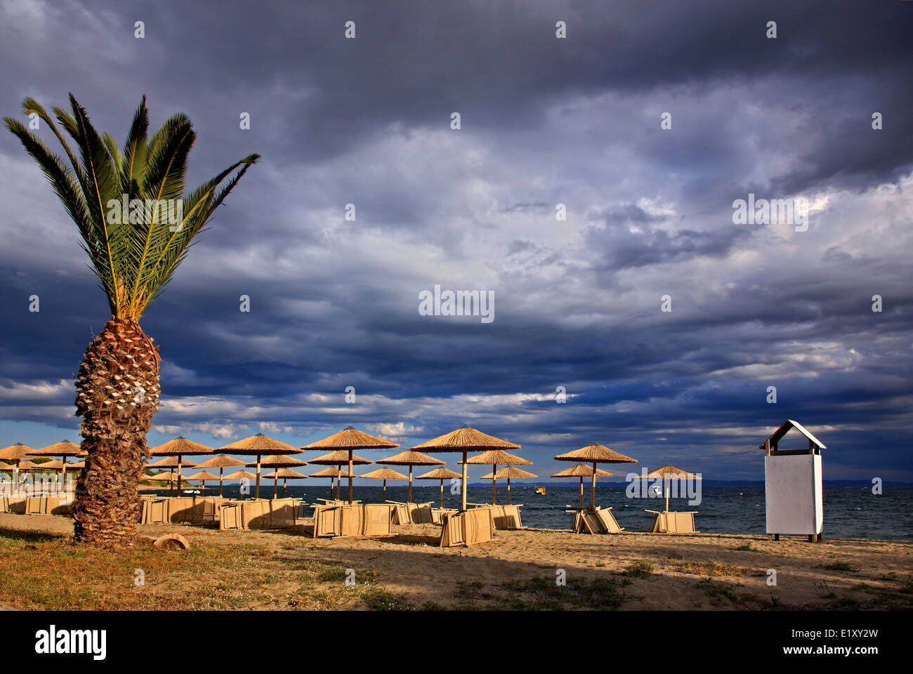 La playa de Gerakini village, Municipio de Polygyros, Halkidiki ('Chalkidiki'), Macedonia, Grecia. Foto de stock