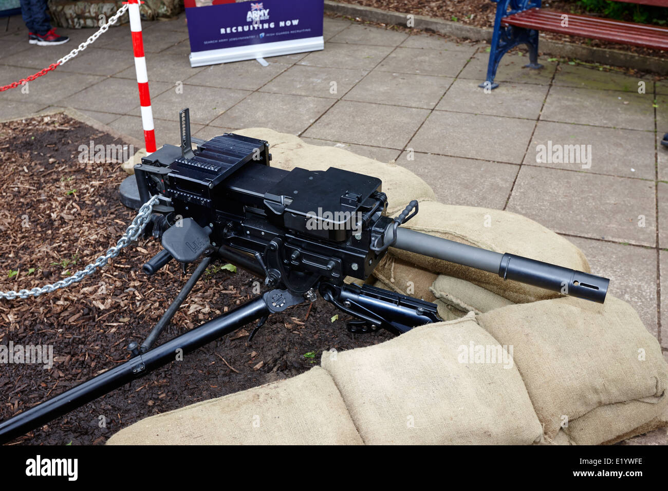 Heckler y Koch 40mm ametralladora granada gmg armas del ejército británico en la exhibición en una jornada de puertas abiertas Foto de stock