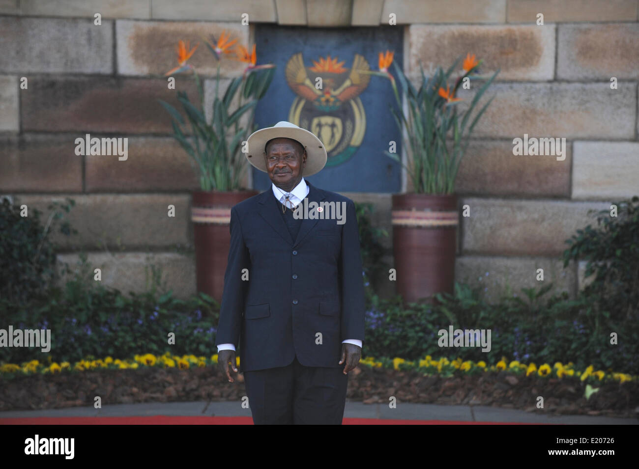 La investidura del Presidente Zuma en Union Buildings, Pretoria. 2014. El Presidente Yoweri Museveni, de Uganda. Foto de stock