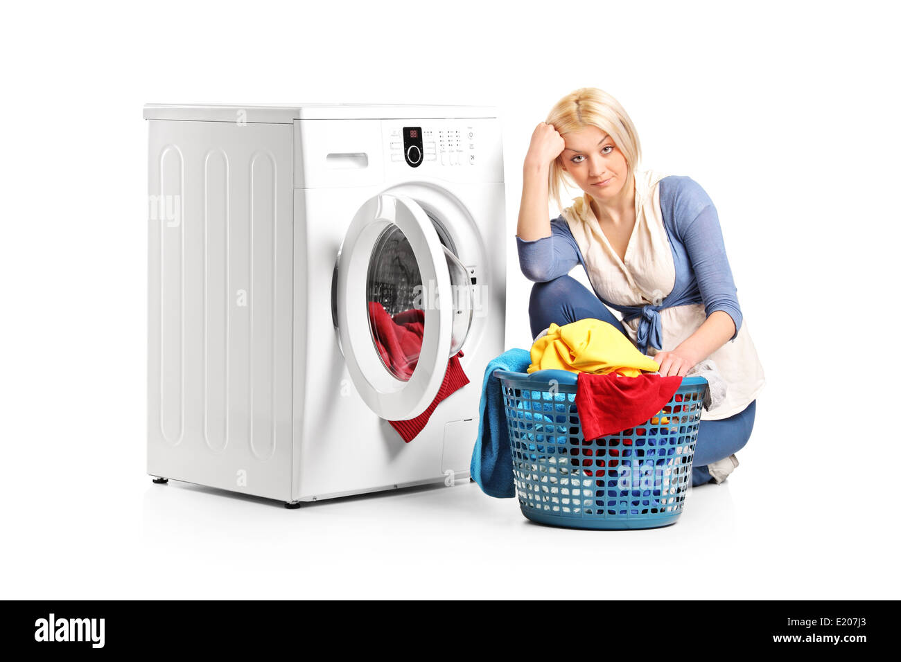Una persona lavando la ropa Imágenes recortadas de stock - Página 2 - Alamy