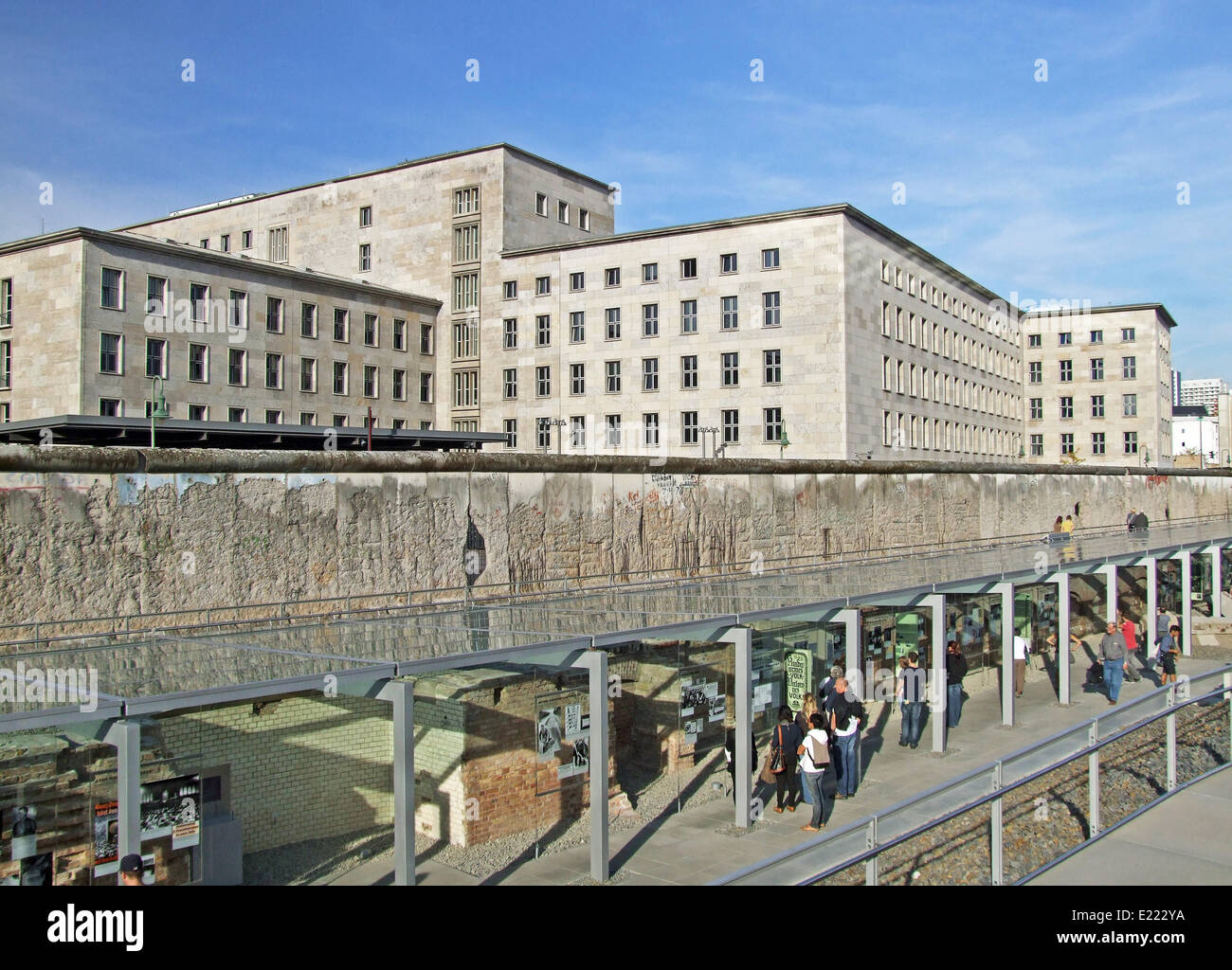 La topografía del terror en Berlín Alemania Foto de stock