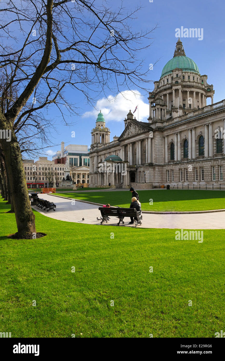 Reino Unido, Irlanda del Norte, Belfast, el Ayuntamiento en Donegall Square Foto de stock