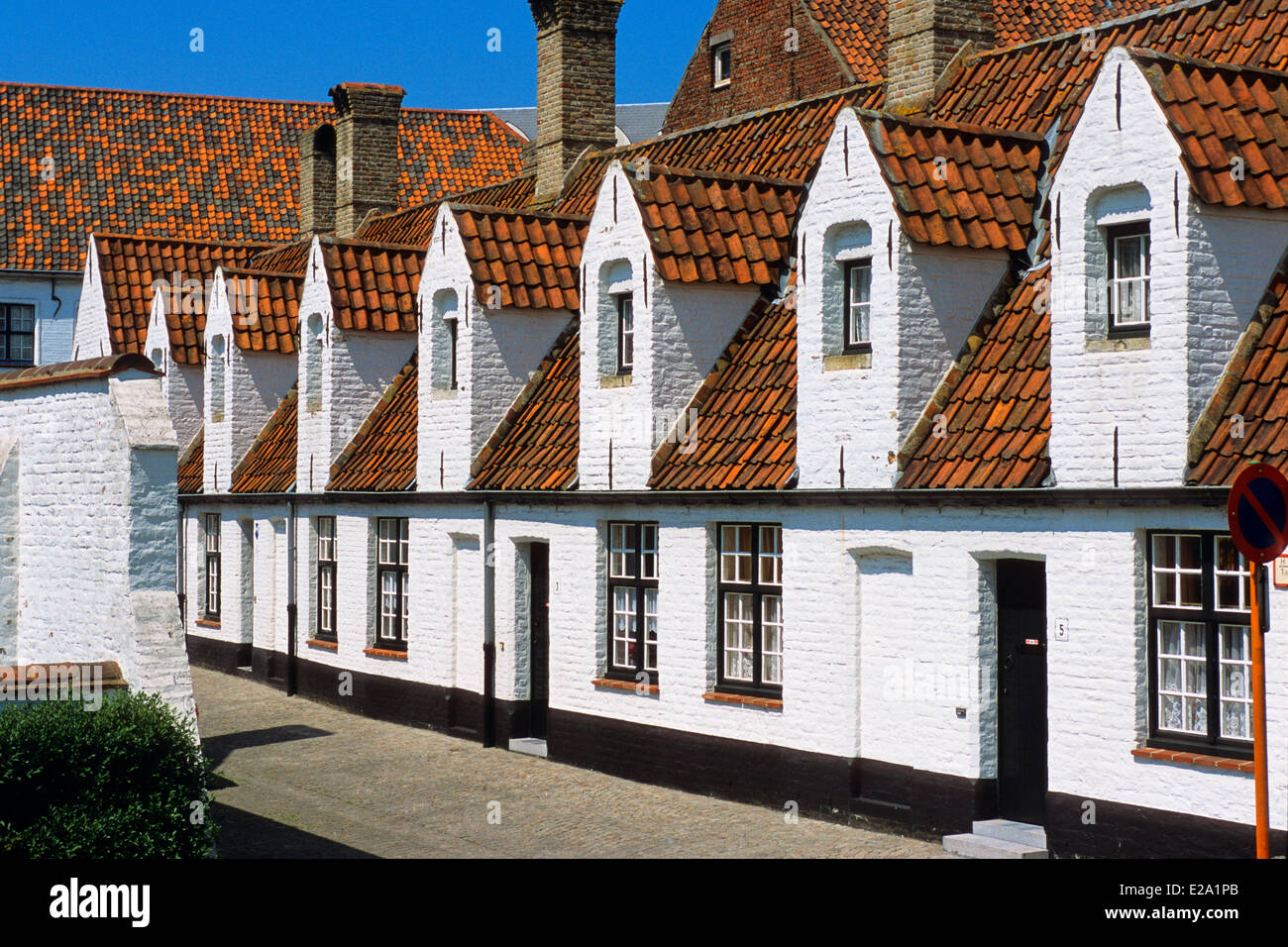 Bélgica, Flandes Occidental, brujas, loribus Casa de Dios construida en 1634 para albergar a los pobres (Godshuis Gloribusstraat) Foto de stock