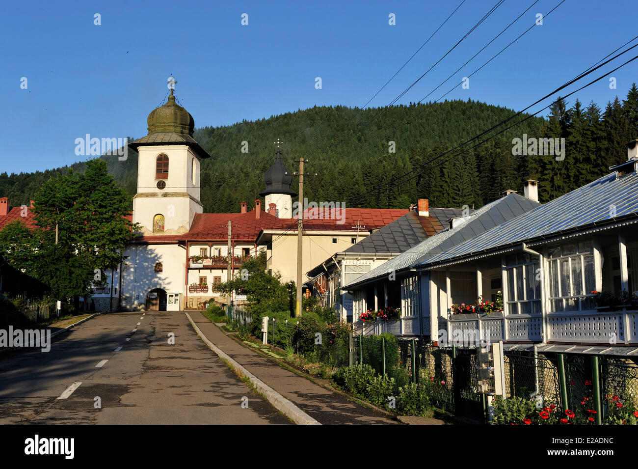 Rumania, región de Bucovina, Neamt monasterios, el monasterio Agapia Foto de stock
