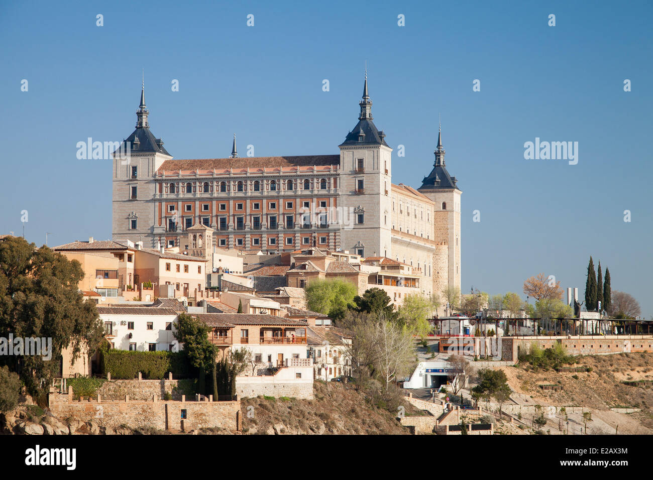España, Castilla La Mancha, Toledo, el Alcázar, el centro histórico catalogado como Patrimonio de la Humanidad por la UNESCO Foto de stock