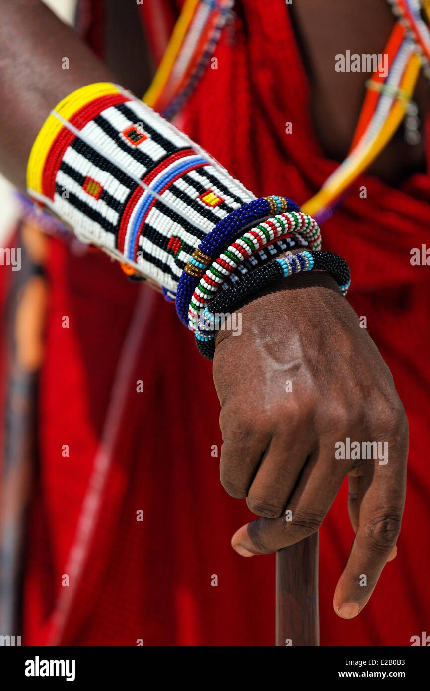 Distrito de Malindi, Kenia, Masai de Amboseli, detalle de pulsera, modelo  de liberación disponible Fotografía de stock - Alamy