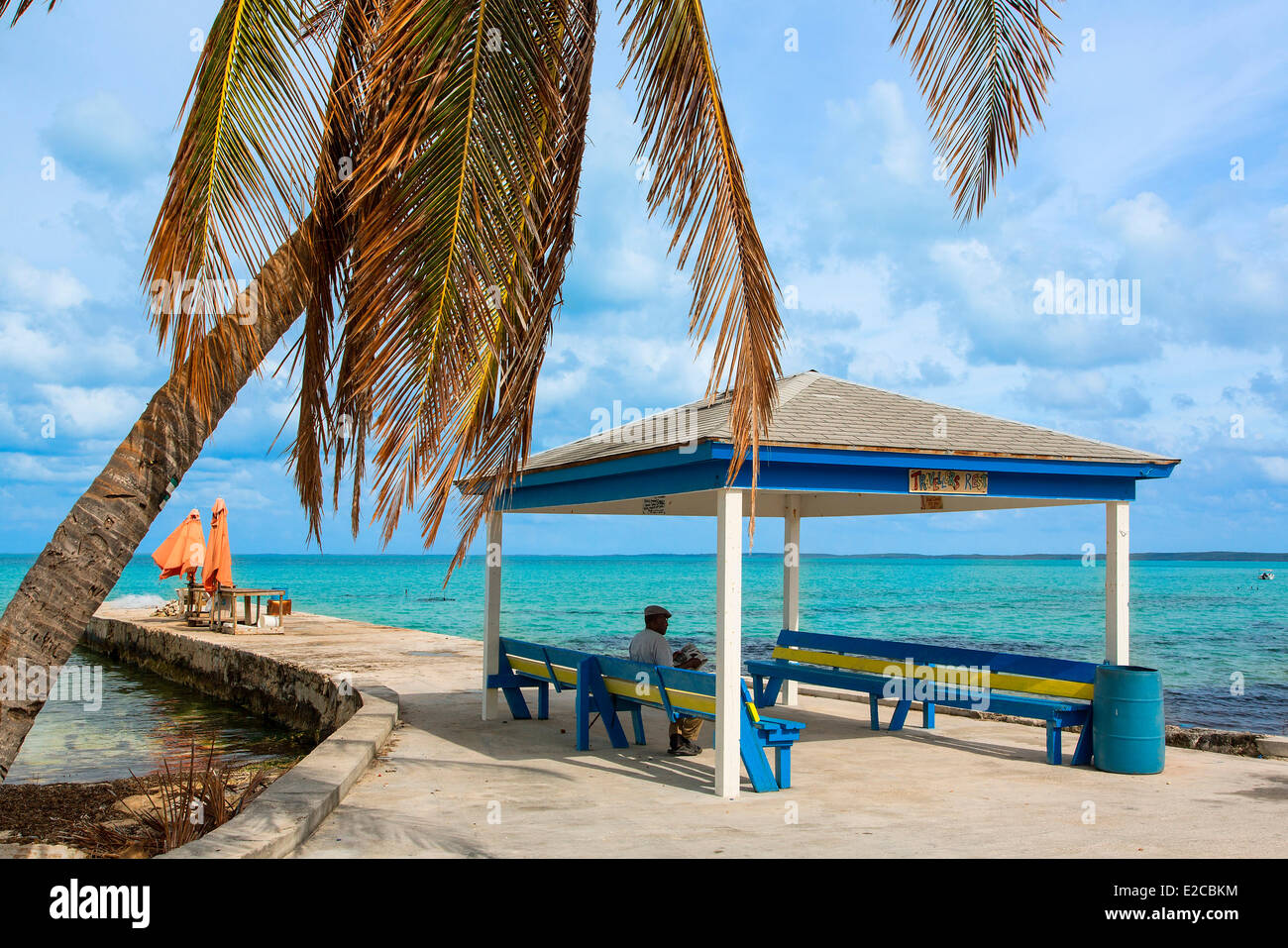 Bahamas, Eleuthera Island, Tarpum Bay Village Foto de stock