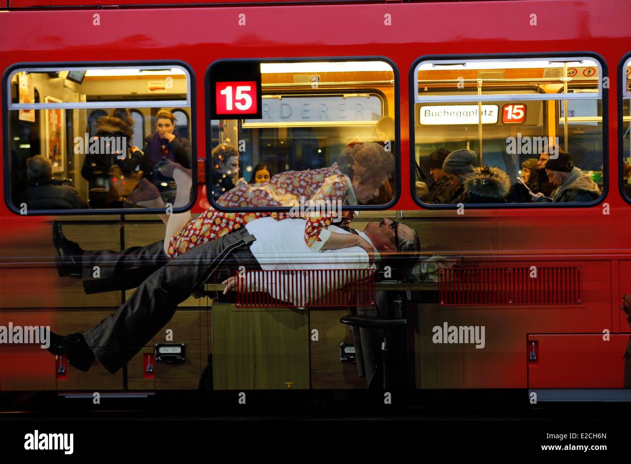 Suiza, Zurich tranvía pintado Foto de stock