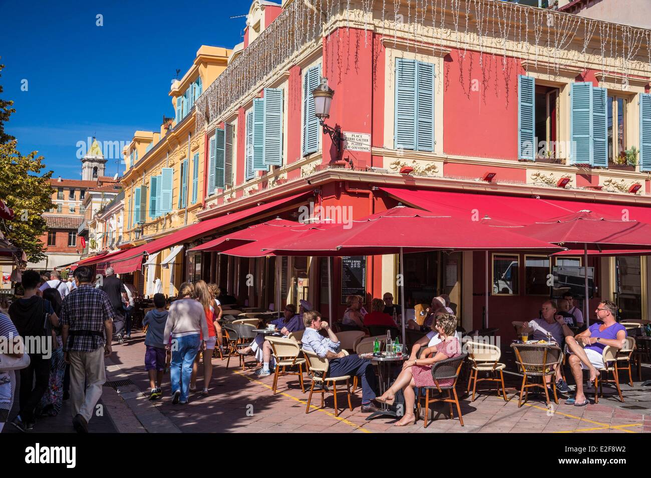 Francia, Alpes Maritimes, Niza, ciudad vieja, Cours Saleya, Place Pierre Gautier Foto de stock