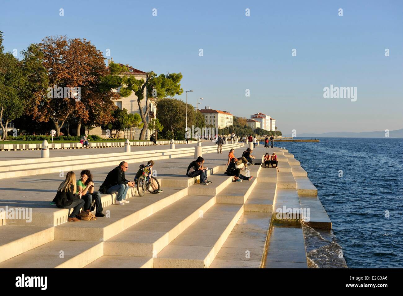 Croacia Dalmacia costa dálmata de Zadar Mar arquitectónico órgano instrumento musical creado por Nikola Basic Foto de stock