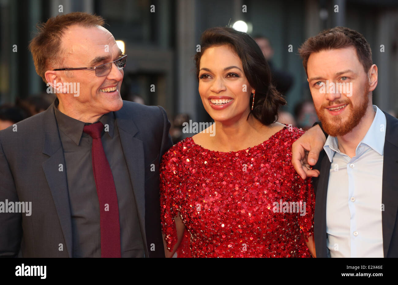 Rosario dawson and james mcavoy fotografías e imágenes de alta resolución -  Alamy