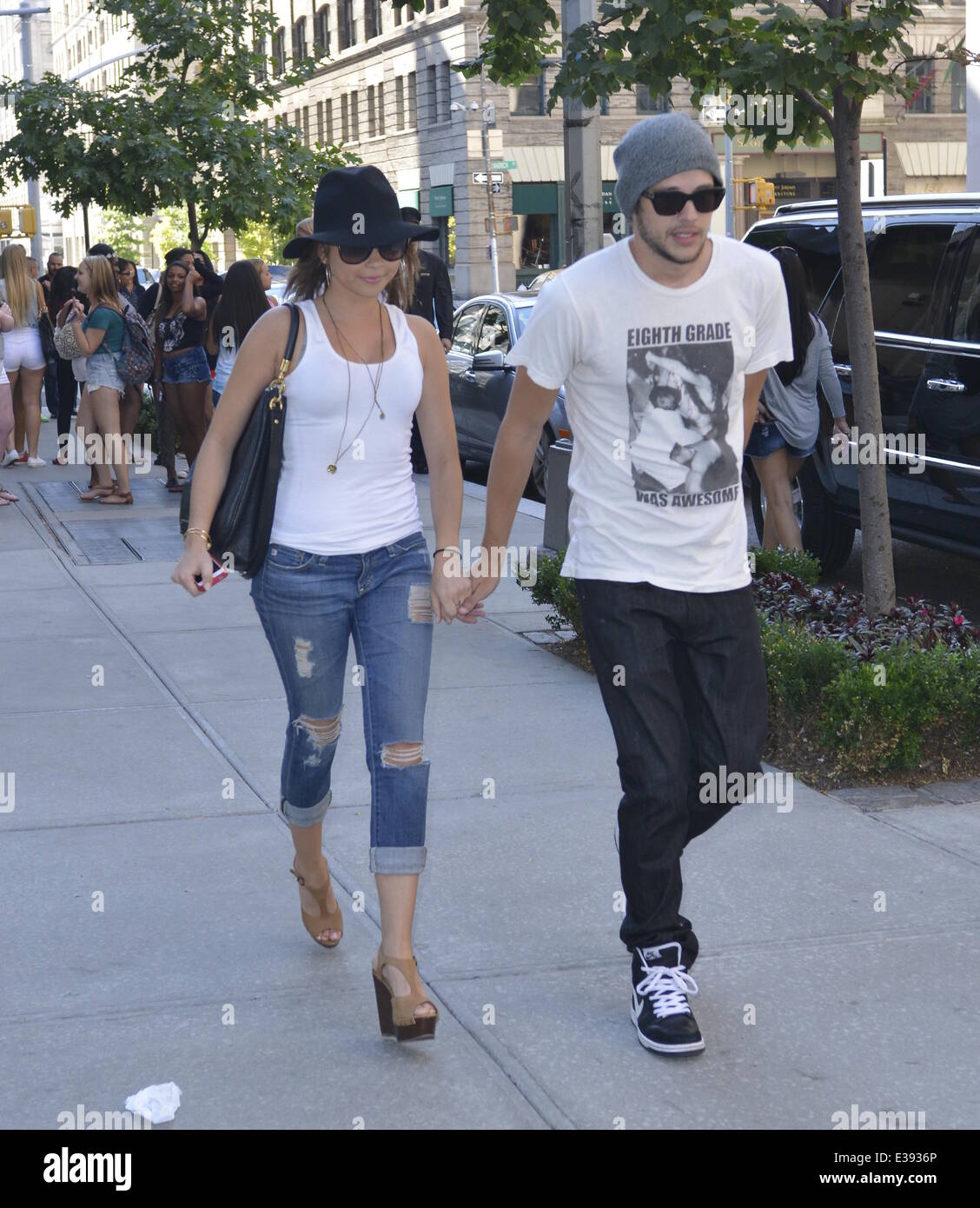 La familia 'moderna' la actriz Sarah Hyland y novio Matt Prokop