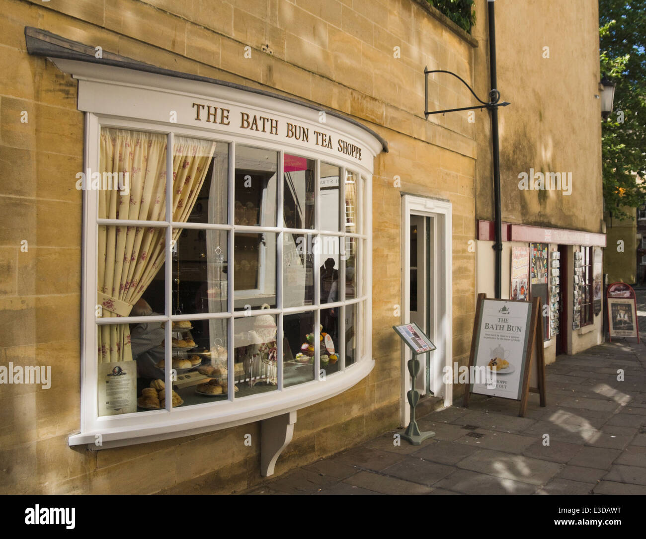 La histórica ciudad de Bath Somerset en Inglaterra el baño Bun té Shoppe Foto de stock