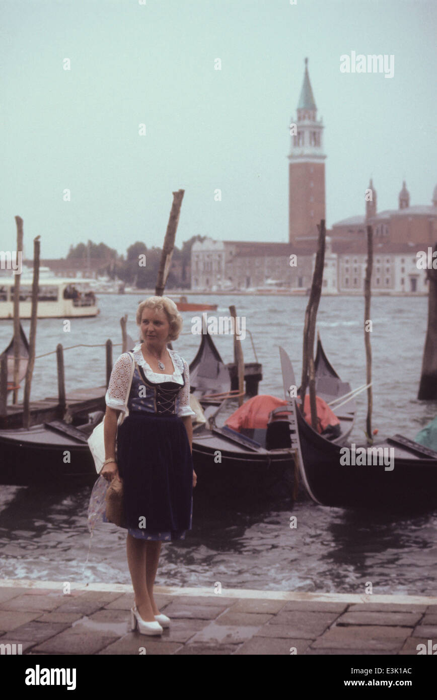 Turista en Venecia,Italia,70's Foto de stock