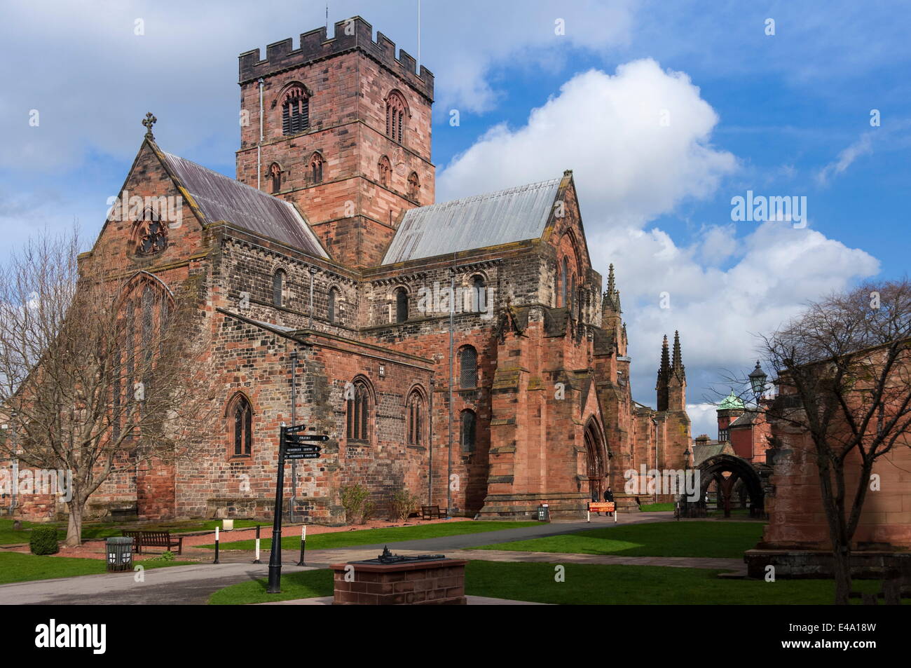 Iglesia Catedral de la santa e indivisa Trinidad, Carlisle, Cumbria, Inglaterra, Reino Unido, Europa Foto de stock
