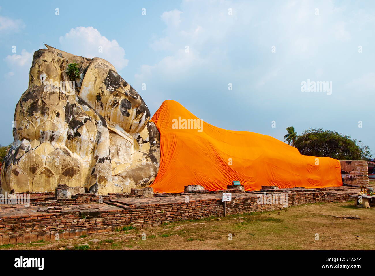 Buda durmiente, Wat Lokaya Sutha, el Parque Histórico de Ayutthaya, UNESCO, Ayutthaya, Tailandia, el sudeste de Asia Foto de stock