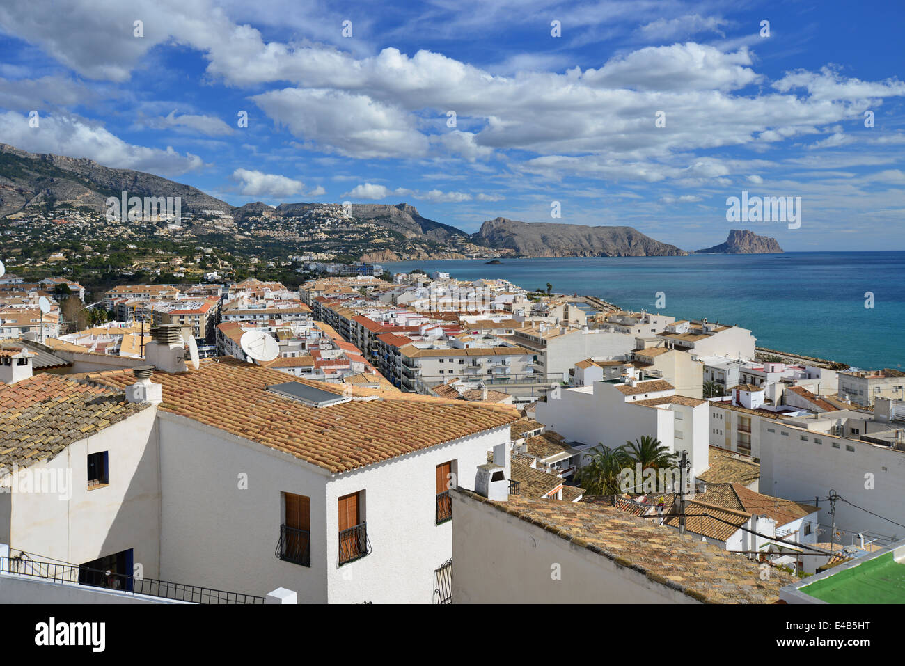 Vista de la ciudad de Altea, Alicante, Costa Blanca, Provincia, Reino de España Foto de stock