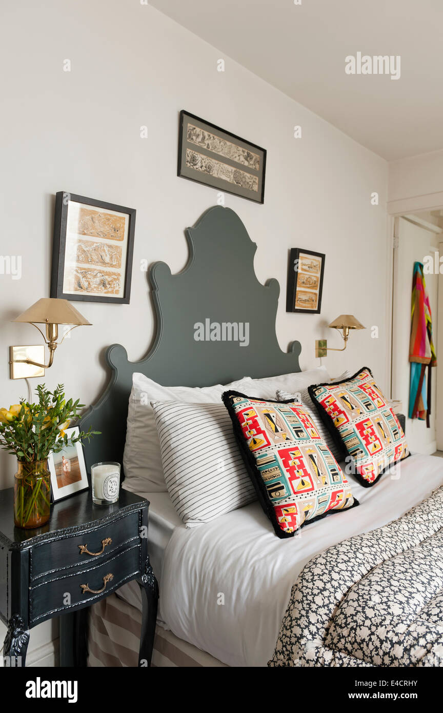 Vintage floral en la cama con edred n rayas Fabindia fundas de