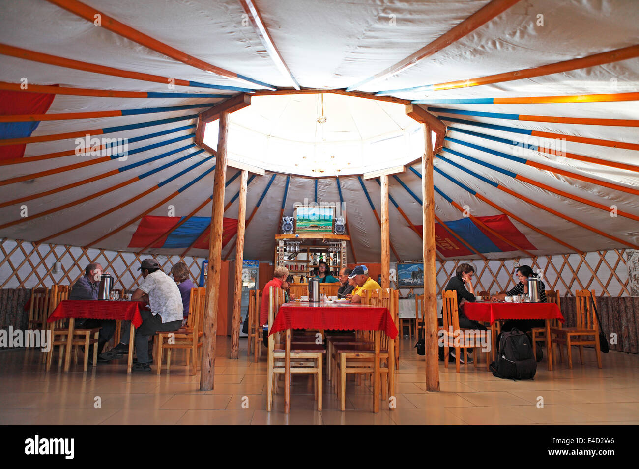 Restaurante yurt, Selenge Provincia, Mongolia Foto de stock