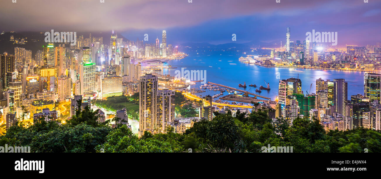 Hong Kong, China el horizonte de la ciudad Foto de stock