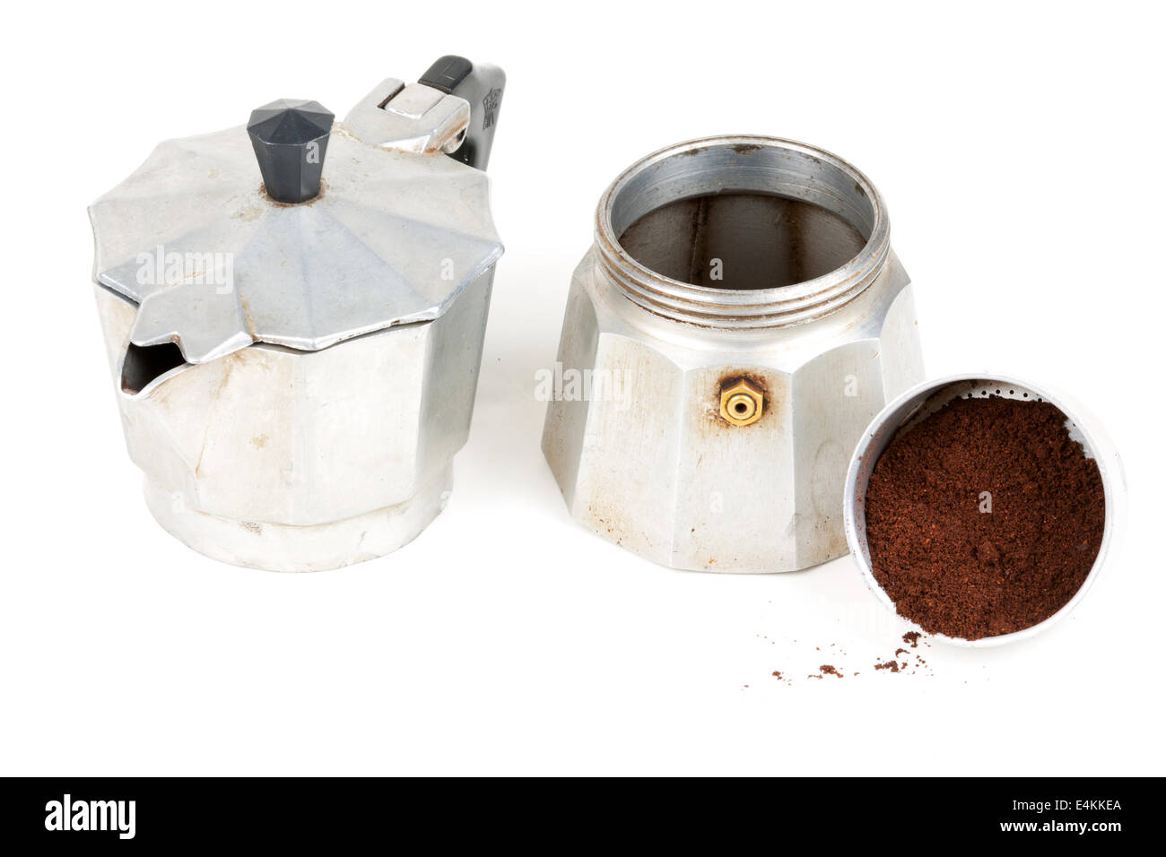 Cafetera Vieja Fotos e Imágenes de stock Alamy Cafetera Vieja Fotos e Imágenes de stock Alamy
