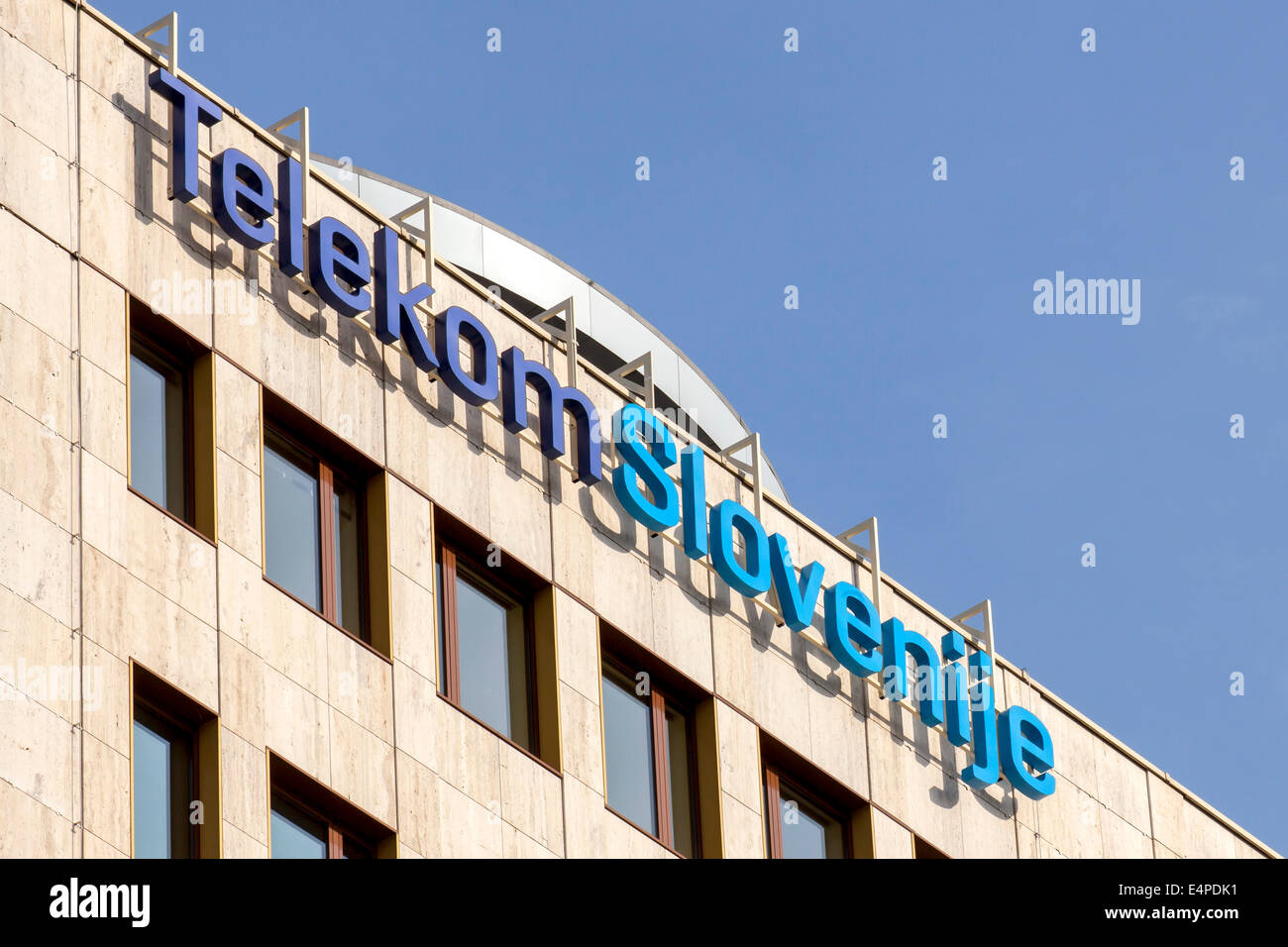 Sede de la empresa de telecomunicaciones esloveno Telekom Slovenije, Ljubljana, Eslovenia Foto de stock