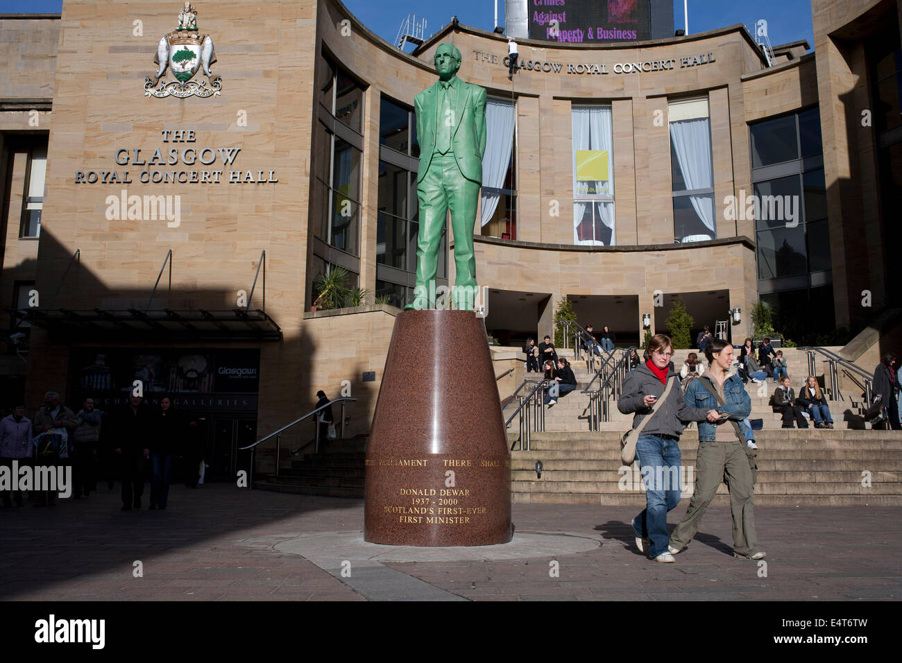 Áreas del centro de la ciudad de Glasgow en verano Foto de stock