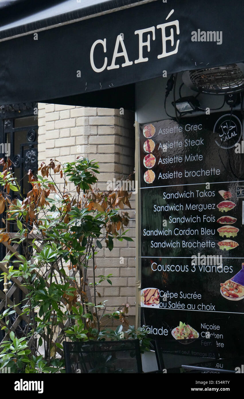 Un pequeño menú de comida Café París Foto de stock