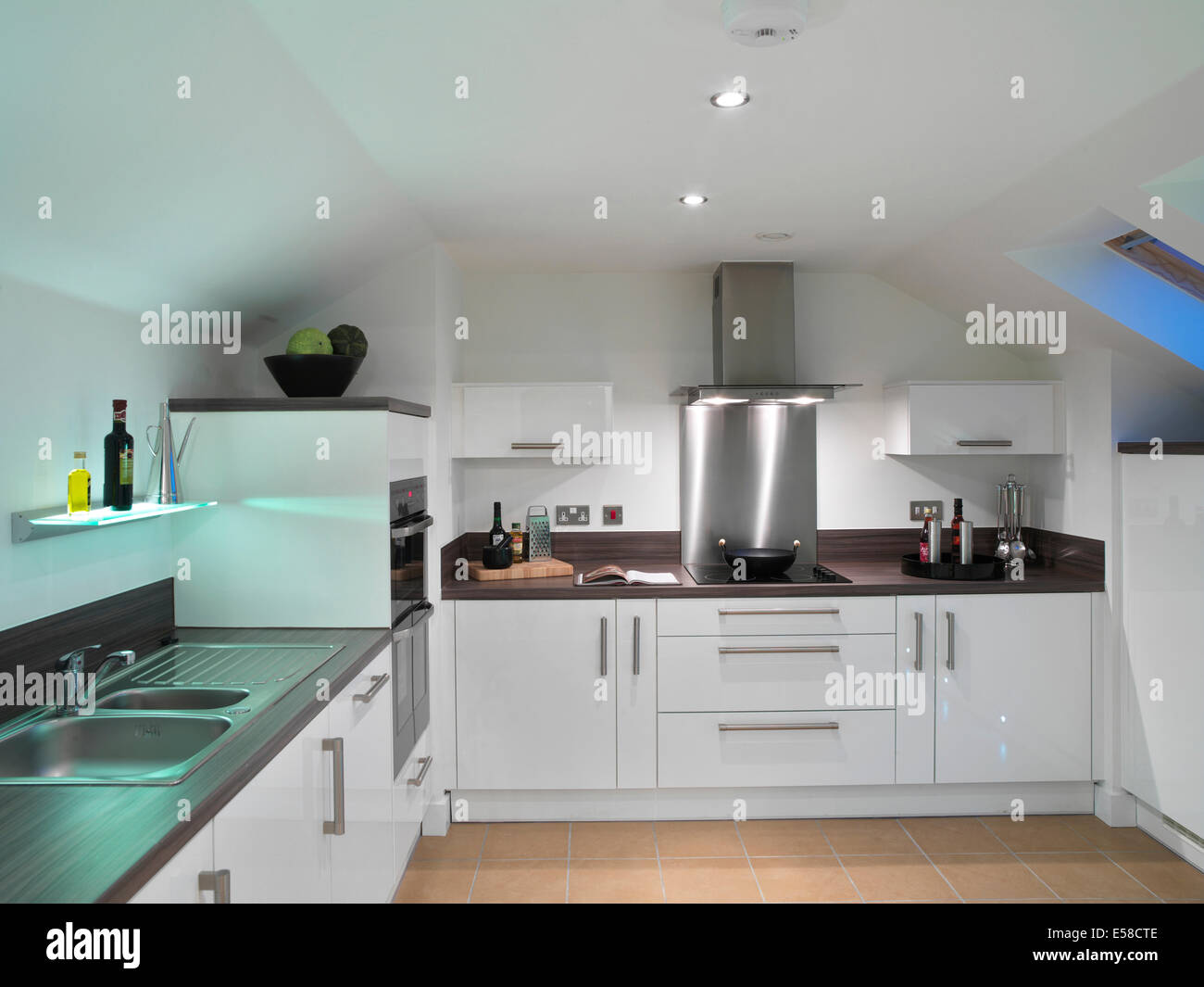 Tragaluz En Cocina Fotos e Imágenes de stock - Alamy