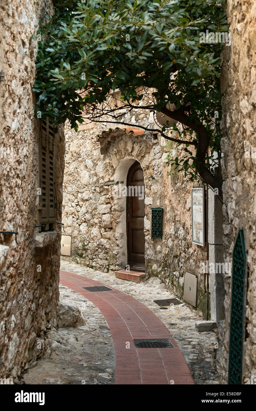 La arquitectura medieval, Eze, Cote d'Azur, Francia Foto de stock