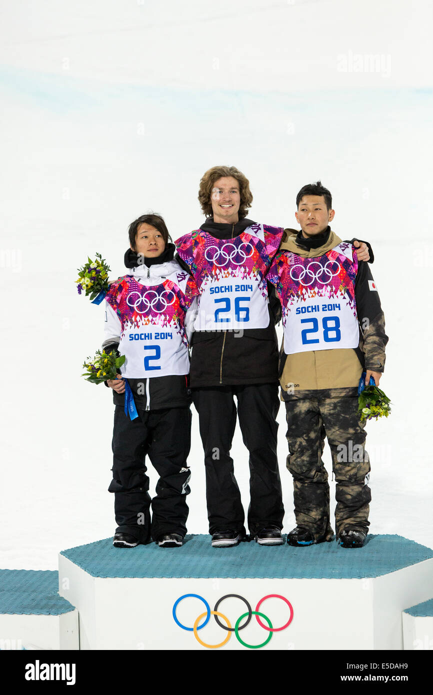 Iouri Podladtchikov (SUI) gana la medalla de oro en los hombres del Halfpipe de snowboard en los Juegos Olímpicos de Invierno, Sochi 2014 Foto de stock
