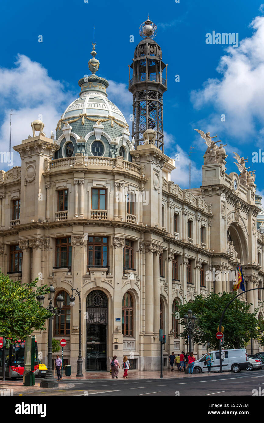 Edificio de Correos y Telégrafos o Central de edificio de Correos, la Plaza del Ayuntamiento, Valencia, Comunidad Valenciana, España Foto de stock