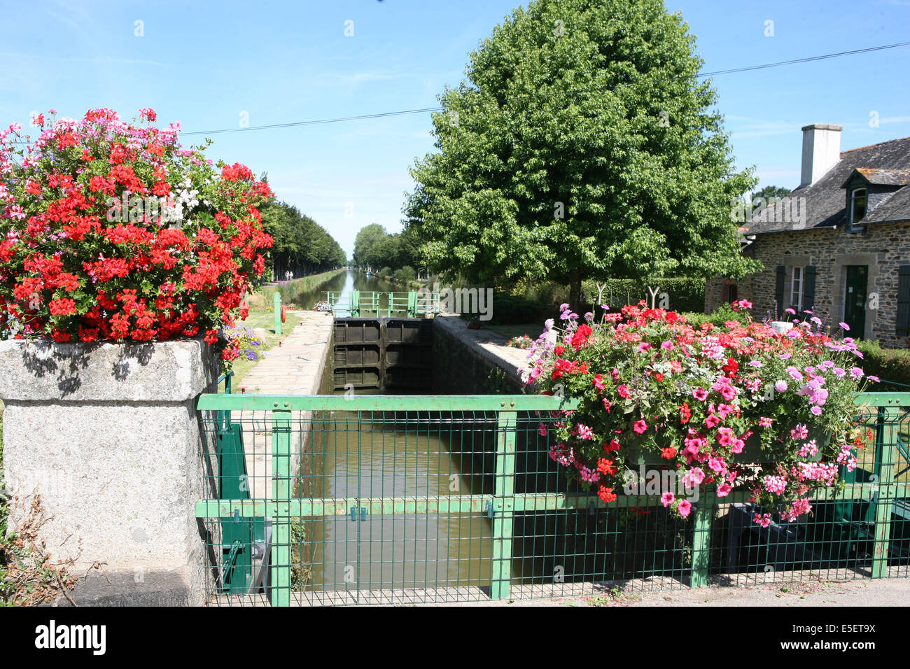 Francia, Bretaña, Morbihan, malestroit, pueblo, canal de nantes a brest