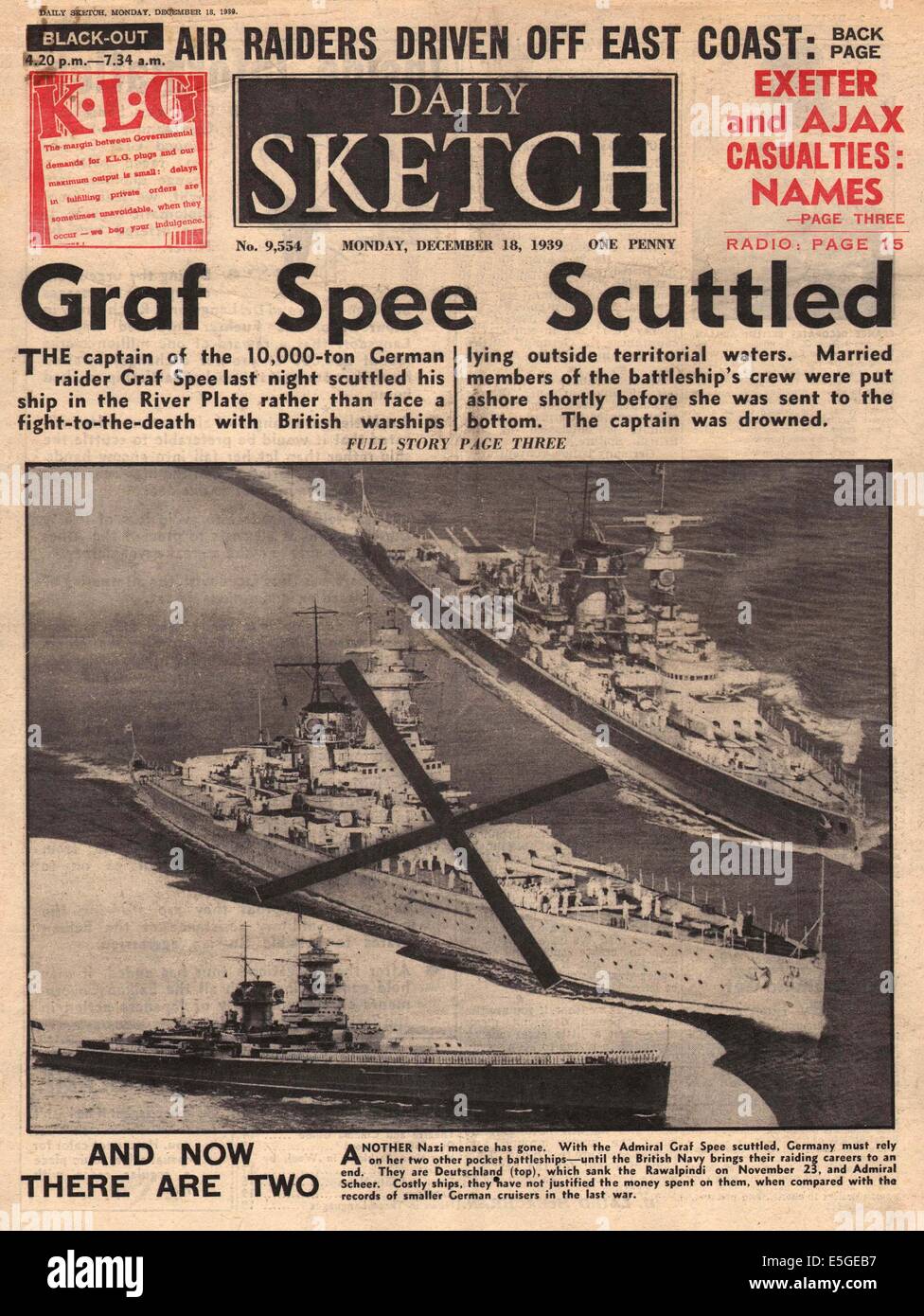 1939 Daily Sketch Front page informes acorazado de bolsillo alemán Graf Spee saboteado en el puerto de Montevideo Foto de stock