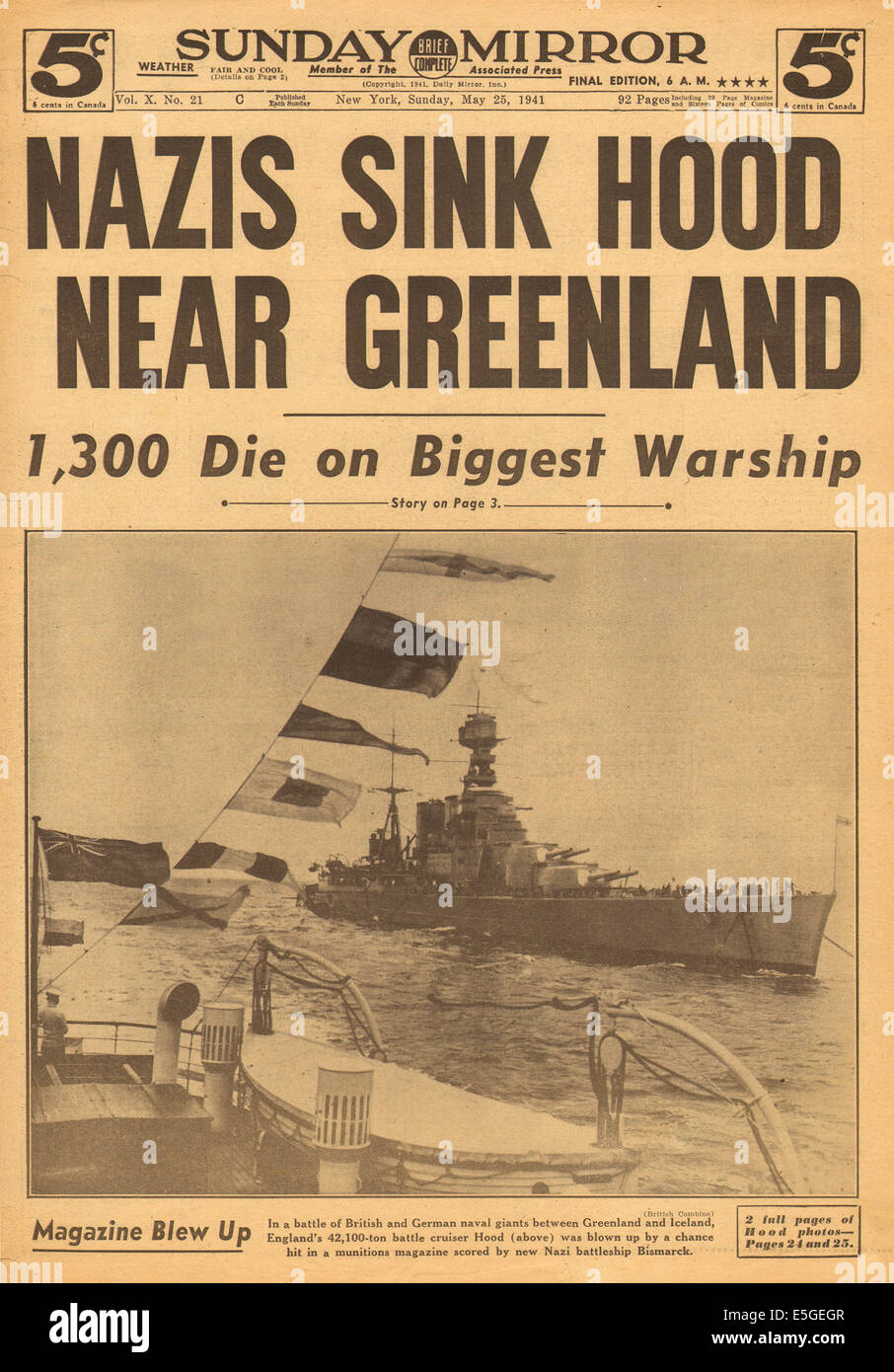 1941 Sunday Mirror (Nueva York) de generación de informes de la página delantera del naufragio de la Royal Navy HMS battlecruiser capó por el acorazado Bismarck Foto de stock