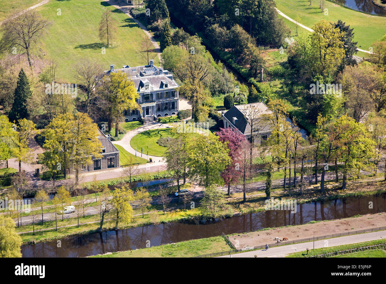 Países Bajos, 's-Graveland, antena. Schaep En Burgh. La sede Natuurmonumenten, la conservación del patrimonio natural y cultural Foto de stock