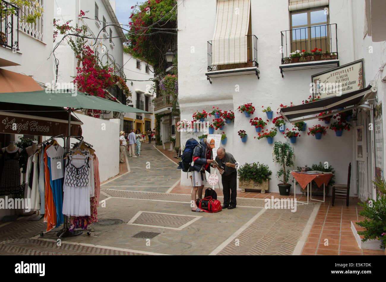 Casco antiguo marbella fotografías e imágenes de alta resolución - Alamy