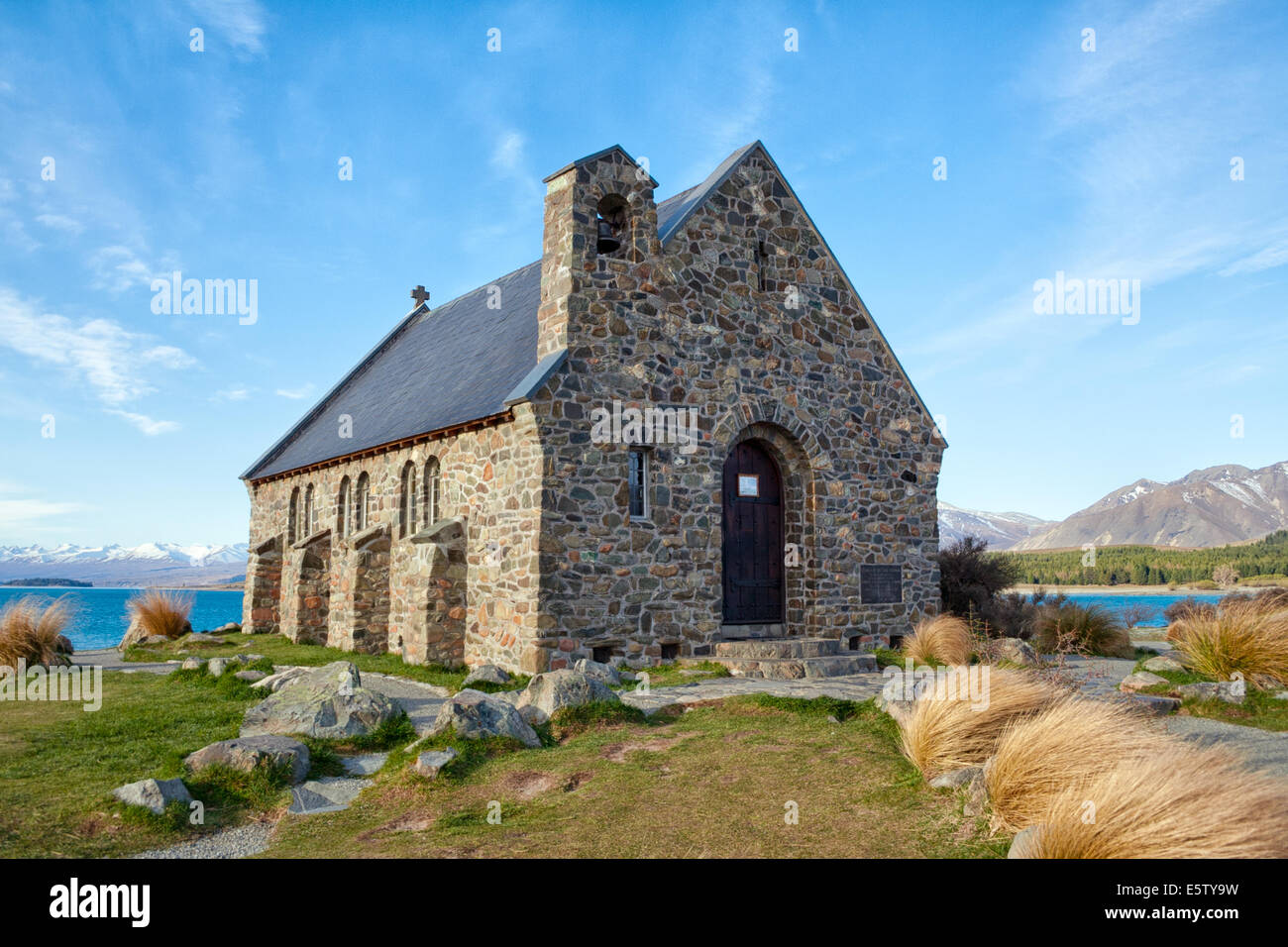 Iglesia del Buen Pastor, el Lago Tekapo, Nueva Zelanda Foto de stock
