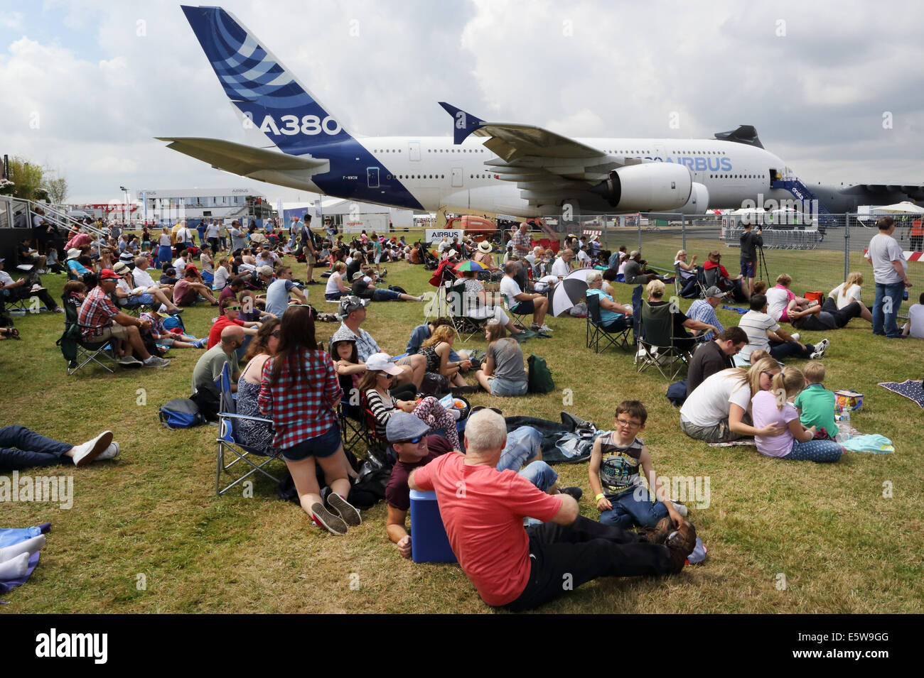 El Airbus A380 en Farnborough International Air Show 2014, REINO UNIDO Foto : Pixstory / Alamy Foto de stock