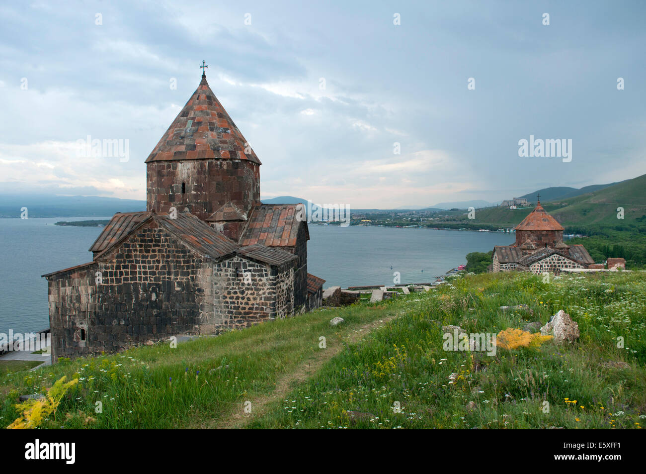 Monasterio de sevanavank, el lago Sevan, armenia Foto de stock