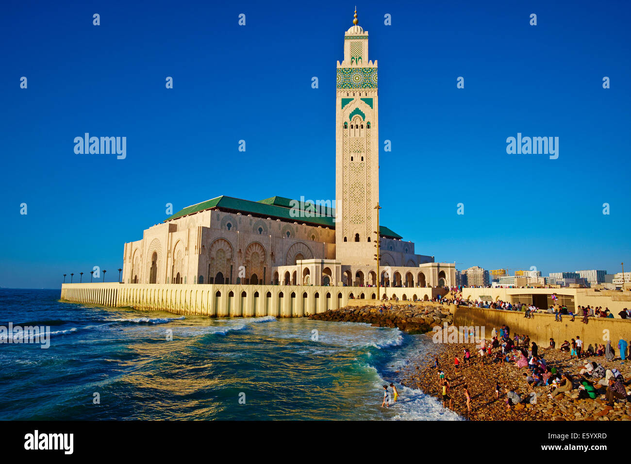 Marruecos, Casablanca y mezquita de Hassan II Foto de stock