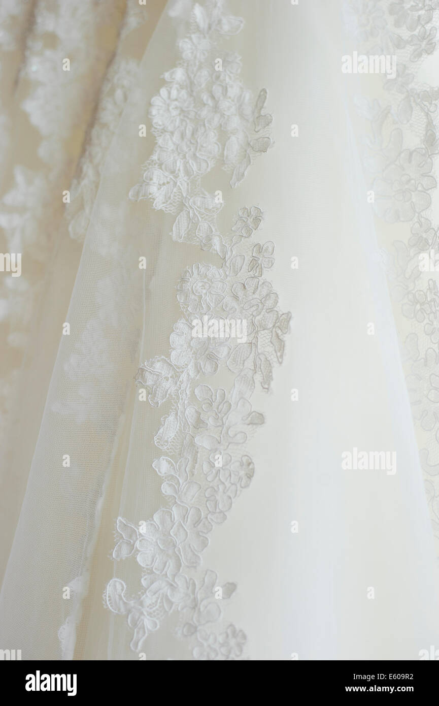 Detalle de vestido de novia fotografías e imágenes de alta resolución -  Alamy