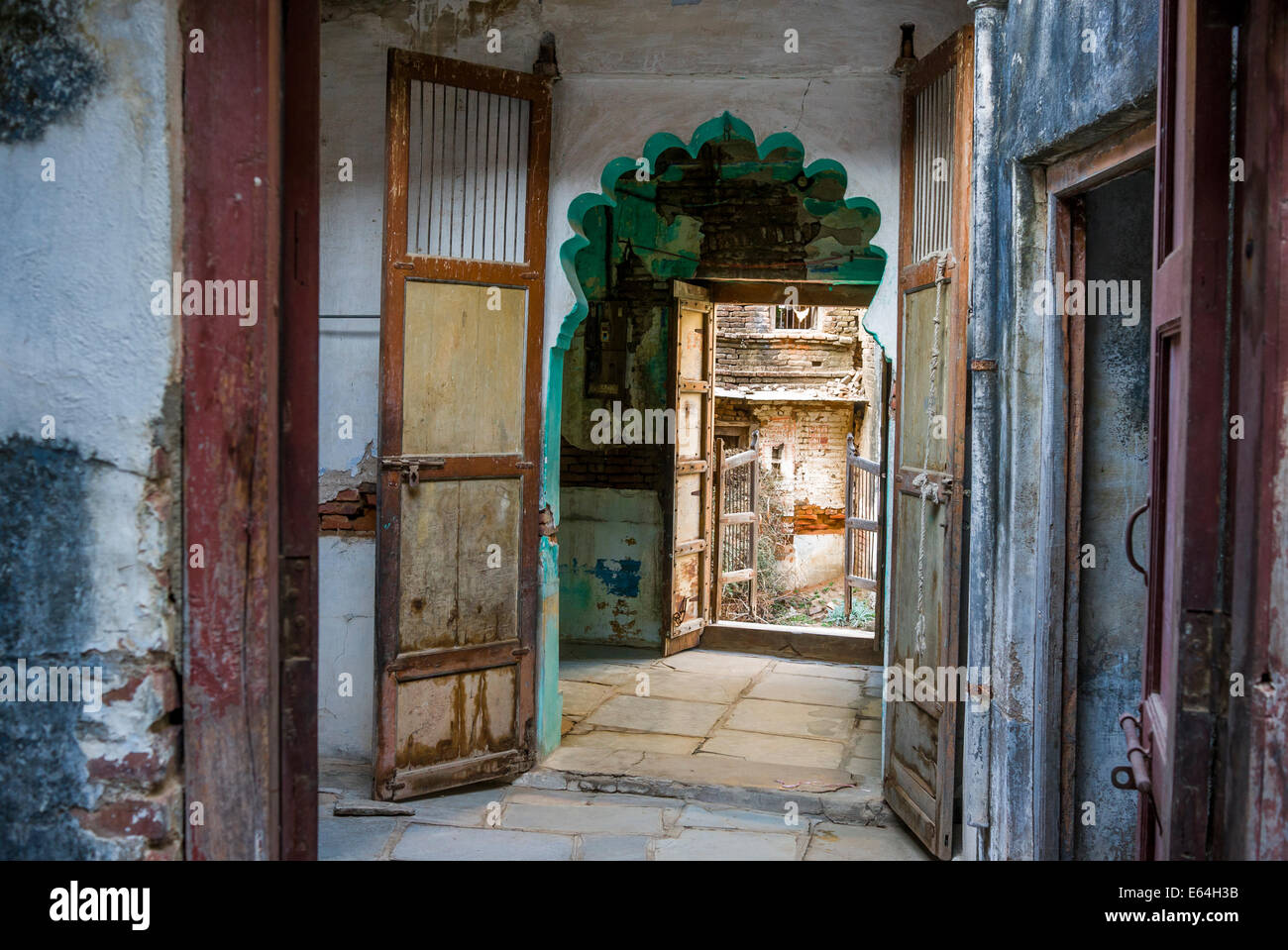 Casas antiguas en la india rural fotografías e imágenes de alta resolución  - Alamy