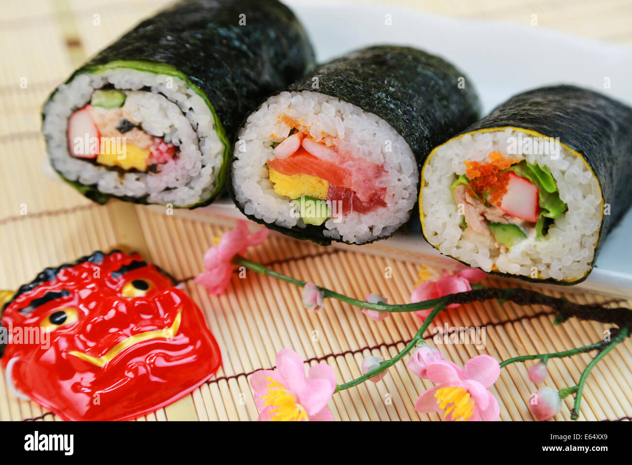 Ehomaki Sushi Roll Comido Durante El Setsubun Fotografia De Stock Alamy