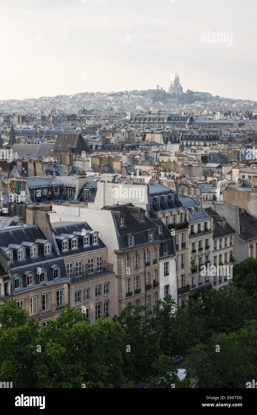 Vista panorámica de los adosados de París, Francia Foto de stock