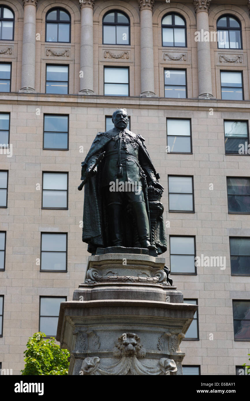 Gran estatua de bronce del rey Edward VII Foto de stock