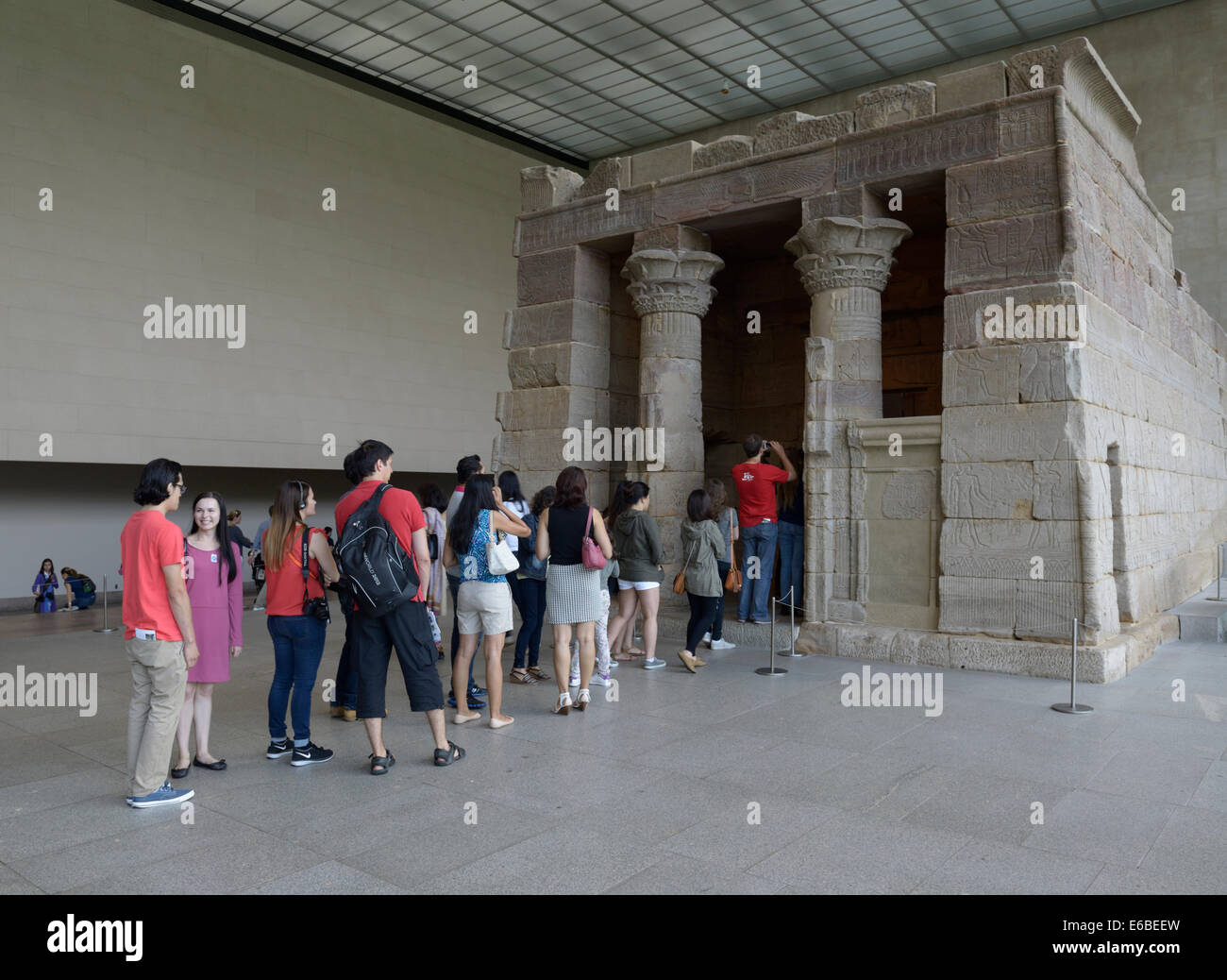 El Templo de Dendur, el templo egipcio de 15 BC, el Metropolitan Museum of Art, Nueva York Foto de stock